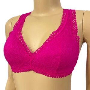 Victoria’s Secret lined padded lace bralette bra